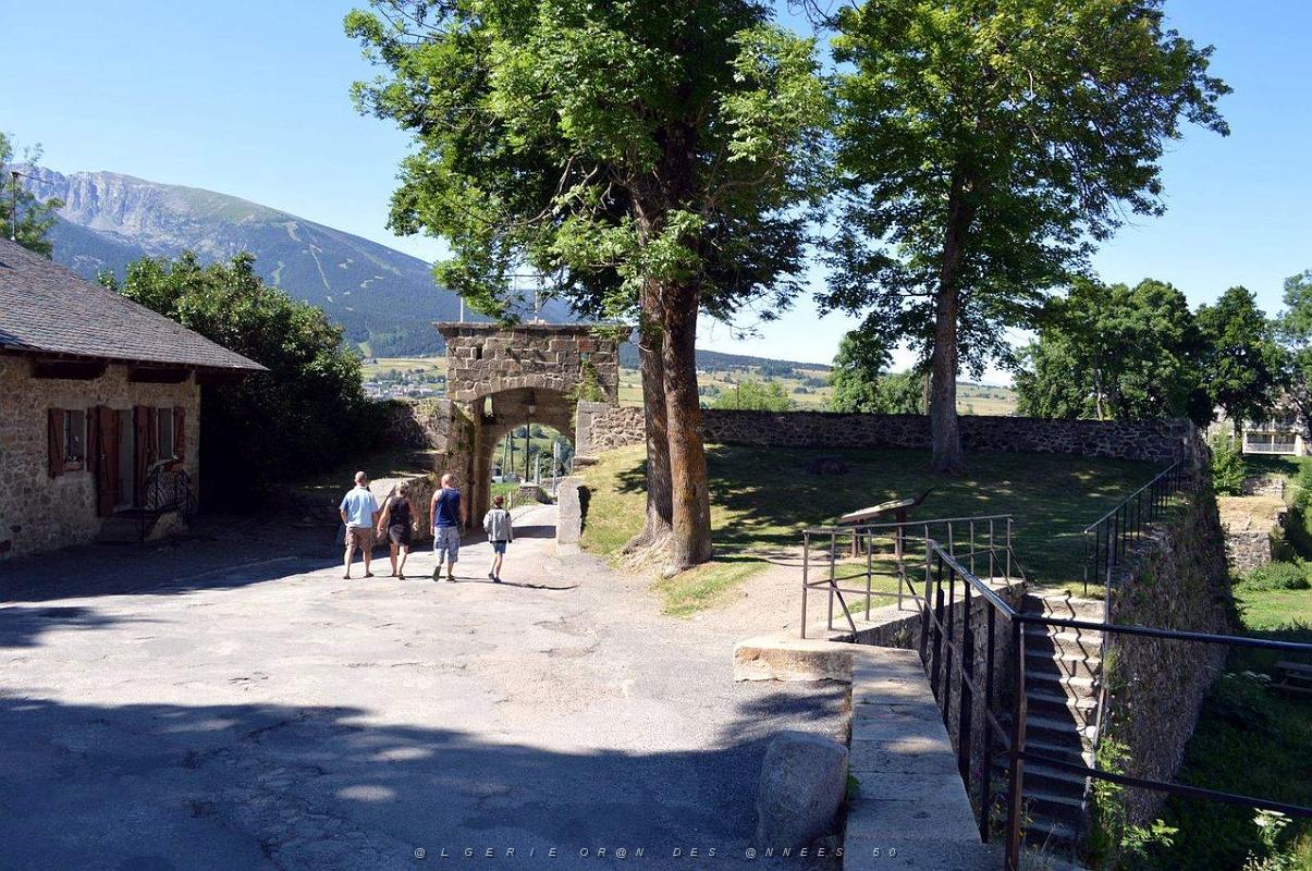 Mont Louis citadelle 014.jpg